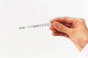 板橋本町駅から徒歩30秒の場所にある歯医者