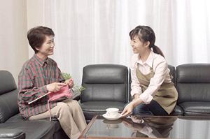 今注目のインプラントに強い堺にある歯科