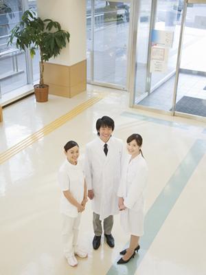 伊勢市で目立たない矯正治療ができる歯科